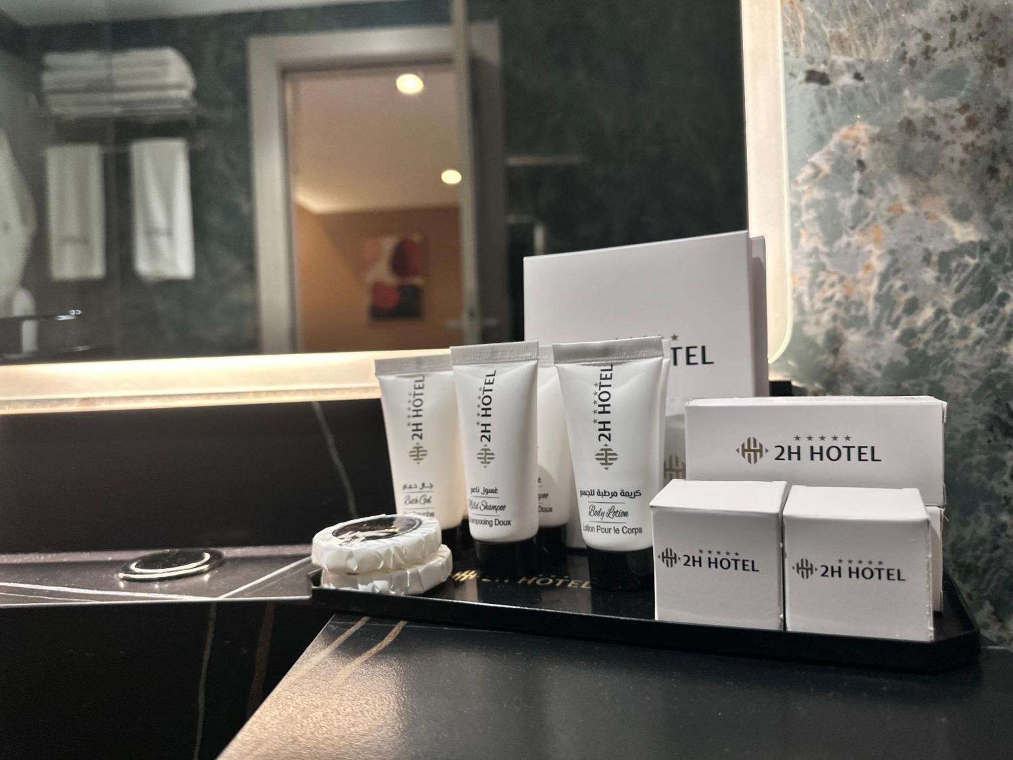 2H Hotel Oran Eksteriør billede