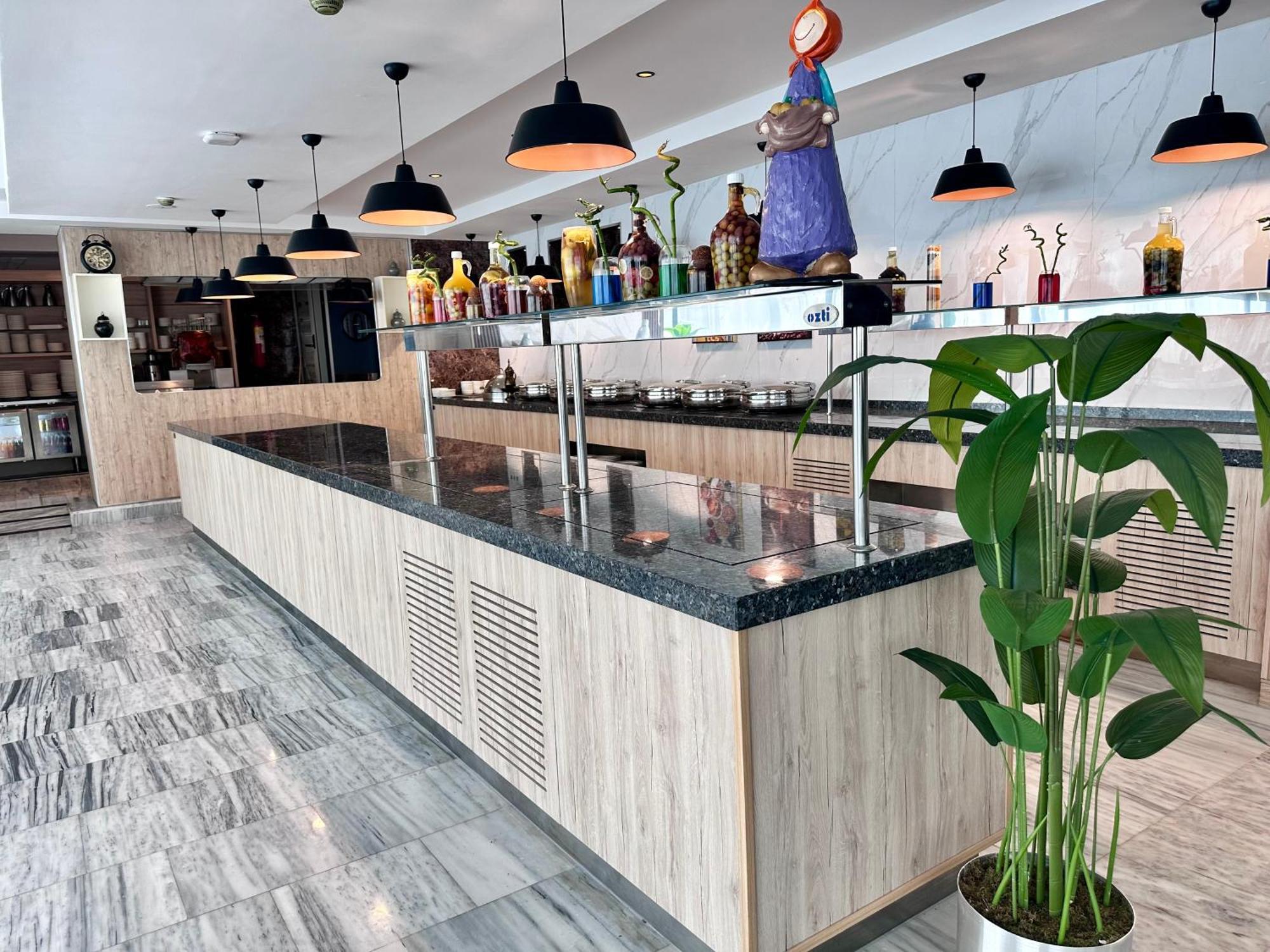 2H Hotel Oran Eksteriør billede